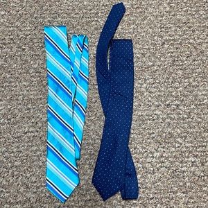 Bundle of 2 Silk ties Michael Kors and IZOD brand